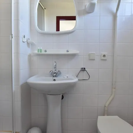 Σπίτι διακοπών In Dolni Brusnice Near Lift, Cleaning Included Bílá Třemešná